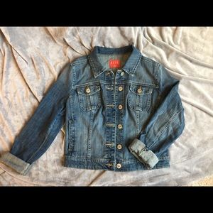 Super comfy straight cut jean jacket